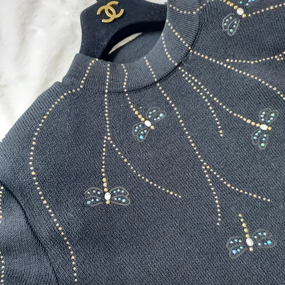 Sale🥳St. John Evening Black Sweater w/ Crystal & Gold Dragonflies - Picture 3 of 6